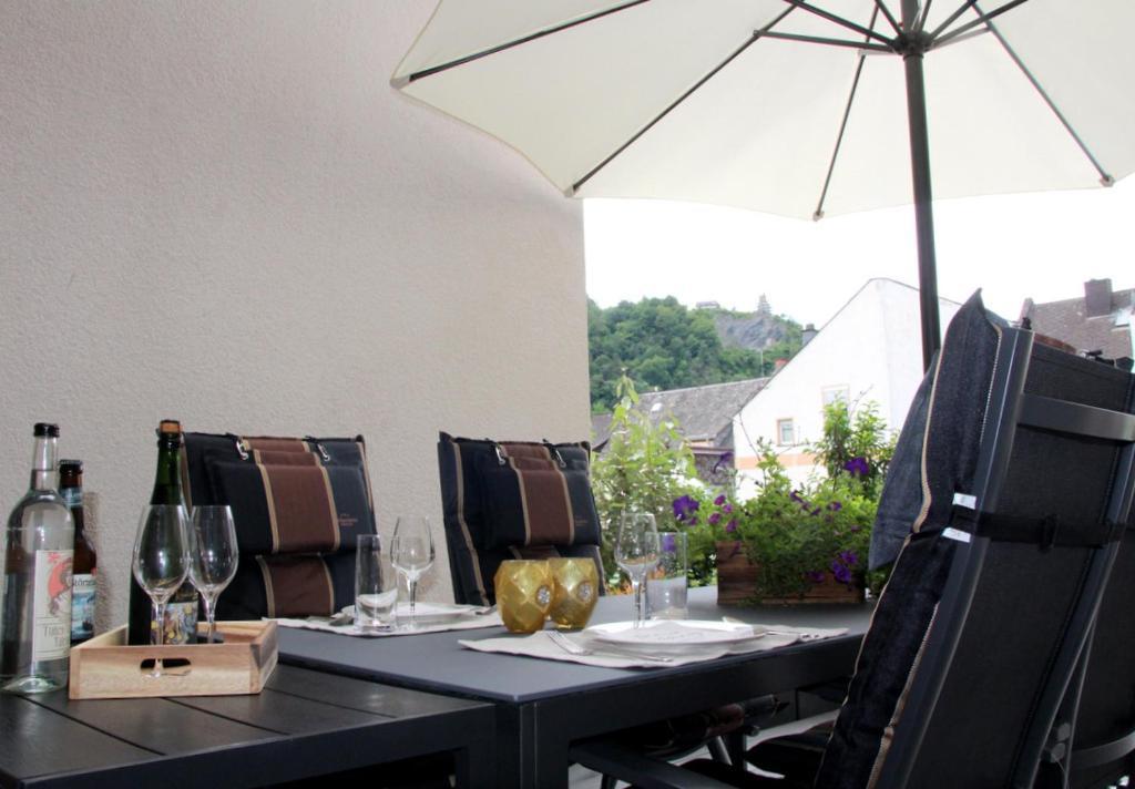 Moselromance - Luxusapartment - Grosse Terrasse - Ruhige Lage 트라벤트라바흐 외부 사진