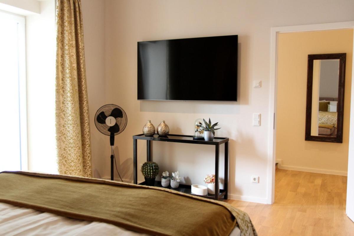 Moselromance - Luxusapartment - Grosse Terrasse - Ruhige Lage 트라벤트라바흐 외부 사진